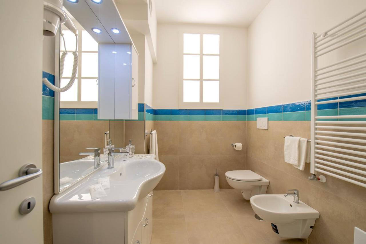 Lauro Charme B&B Di Rosanova Rosa Sorrento Luaran gambar